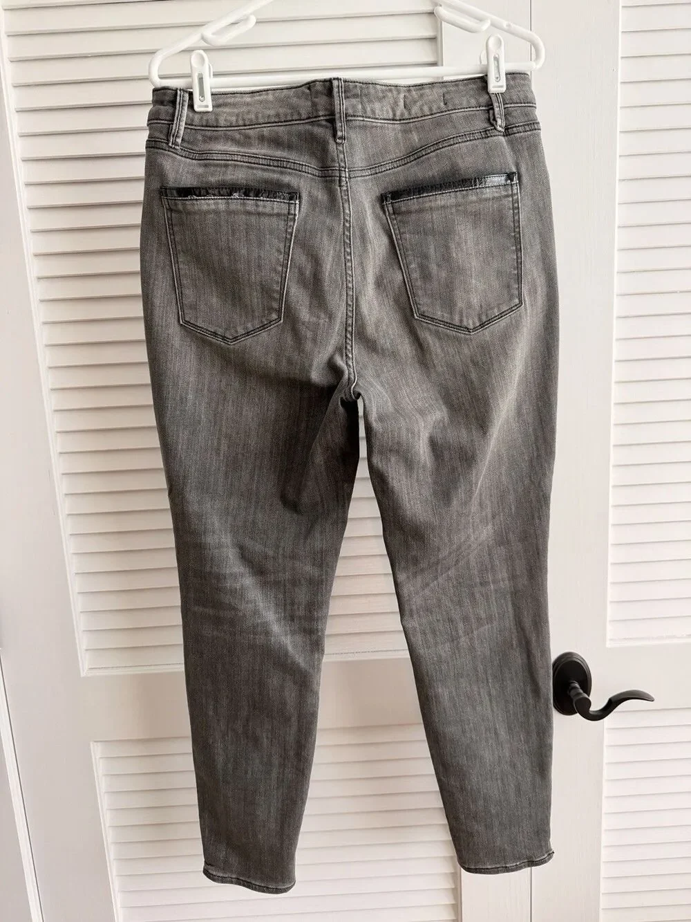 WHBM High Rise Skinny Ankle Jeans Size 14 Gray Denim Faux Croc Zip Hem Stretch